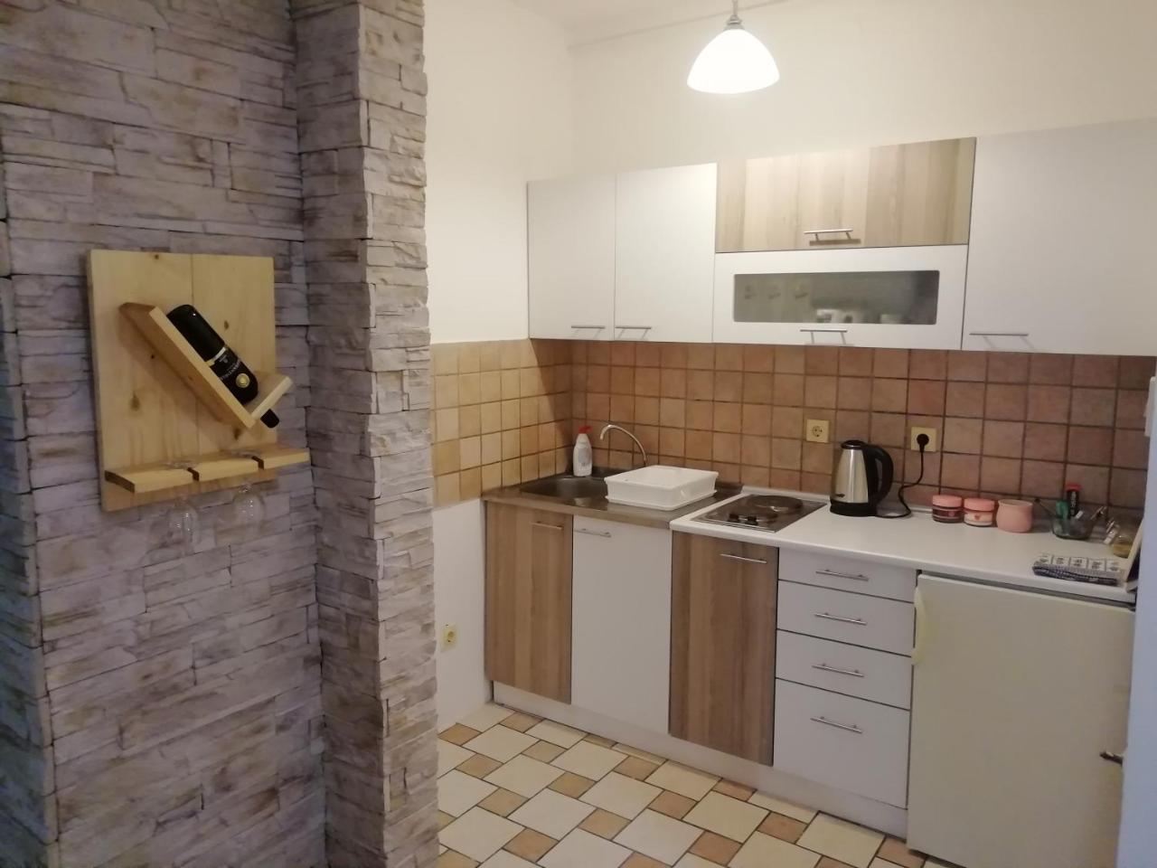 Two Kings Apartment Нови Сад Екстериор снимка